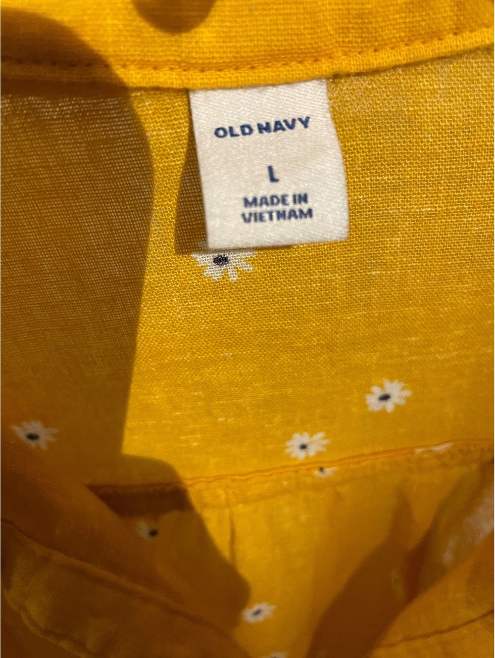 Pretty yellow linen blend with flowers front tie size large.